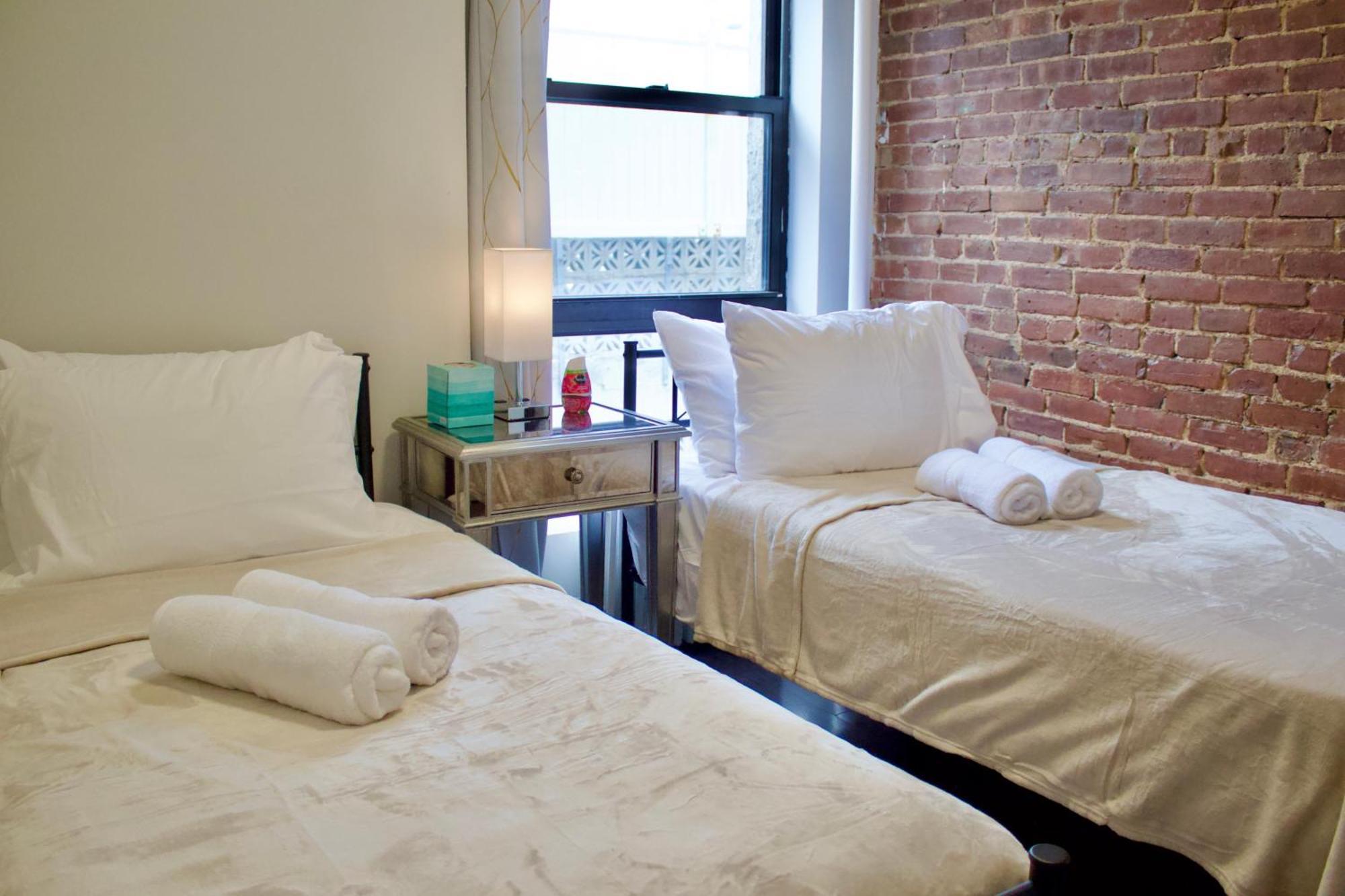 One Block Away From Times Square! Aparthotel New York