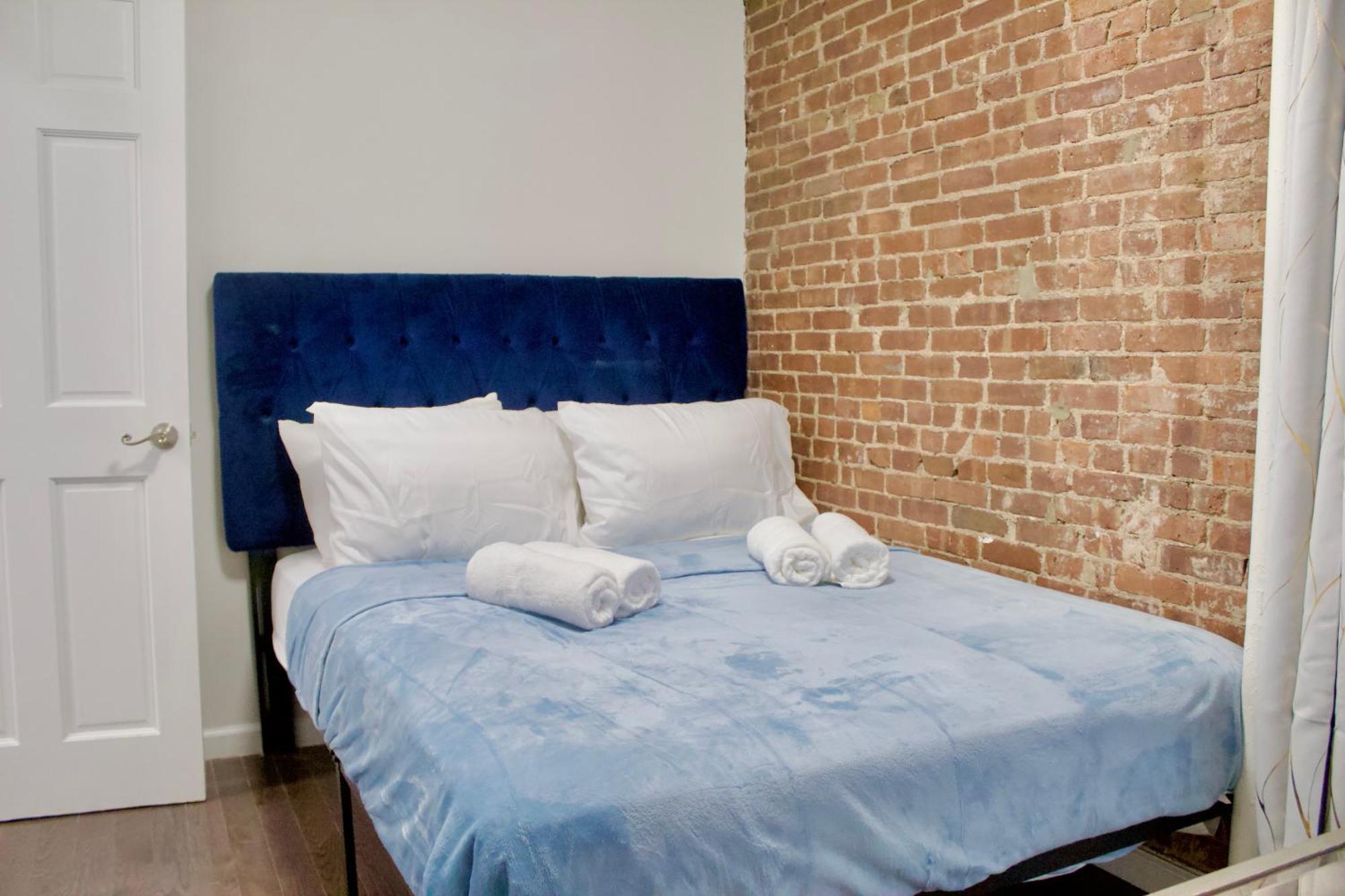 Aparthotel One Block Away From Times Square! New York